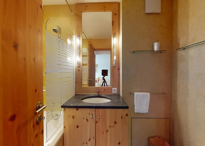 Appartement Sur Puoz 2a Samedan